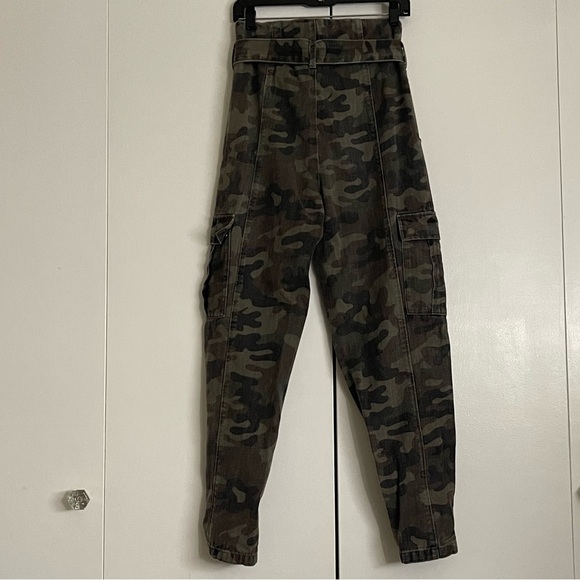 ZARA “The Joy Paperbag” Camouflage Pants - Picture 7 of 15